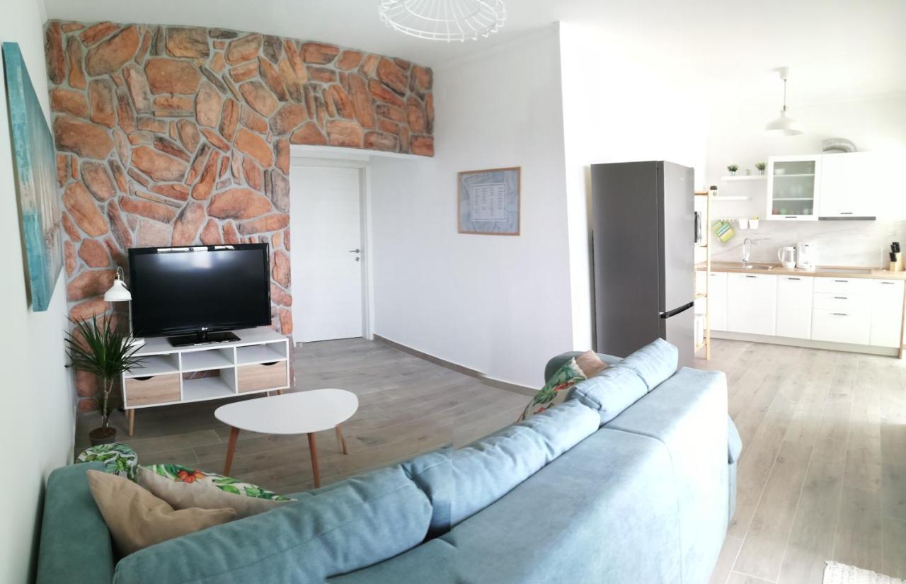 Apartments Tinjarosa Mundanije Extérieur photo