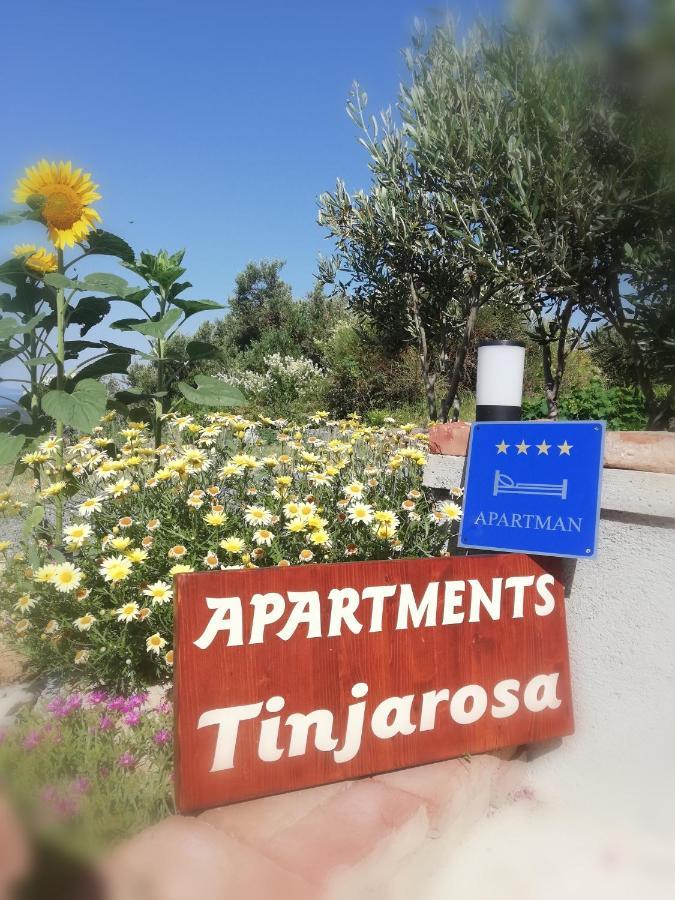 Apartments Tinjarosa Mundanije Extérieur photo